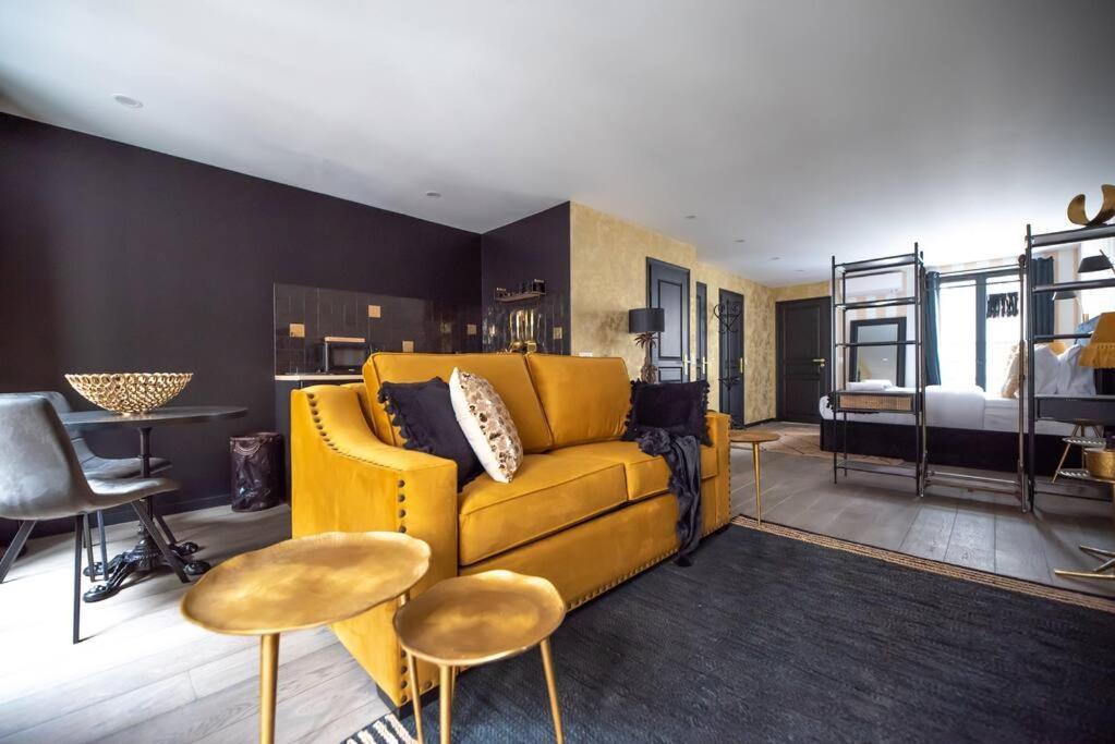 Monsieur Montmartre - Moulin Rouge Residence Paris Quarto foto